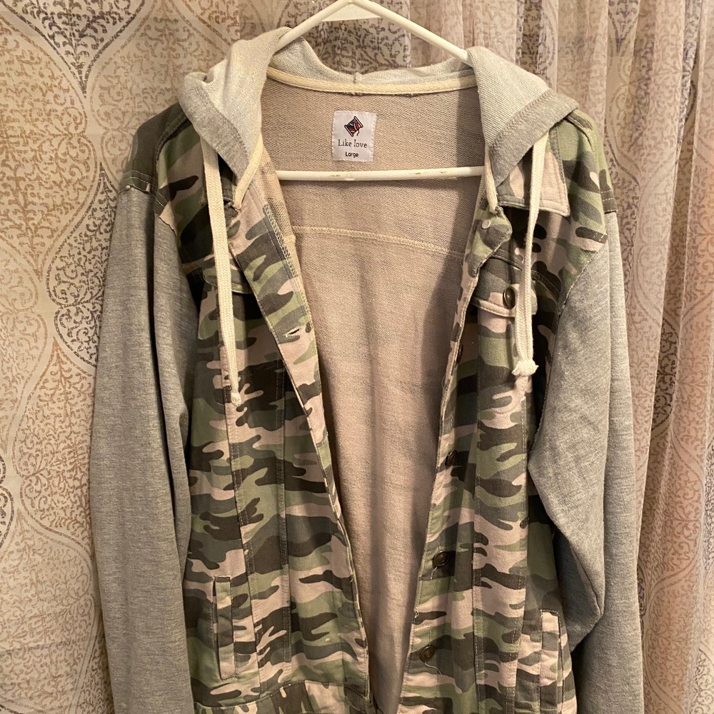 Boutique army like jacket